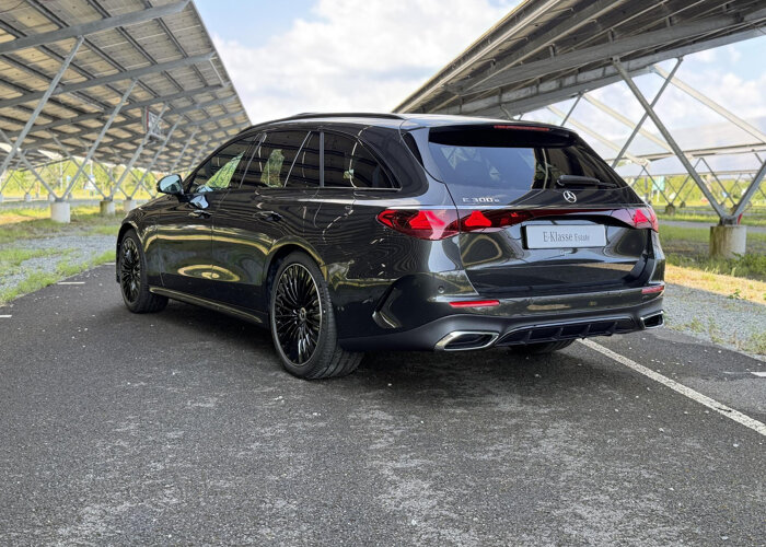 Mercedes-Benz E-Klasse Estate 300 e Business Solution AMG