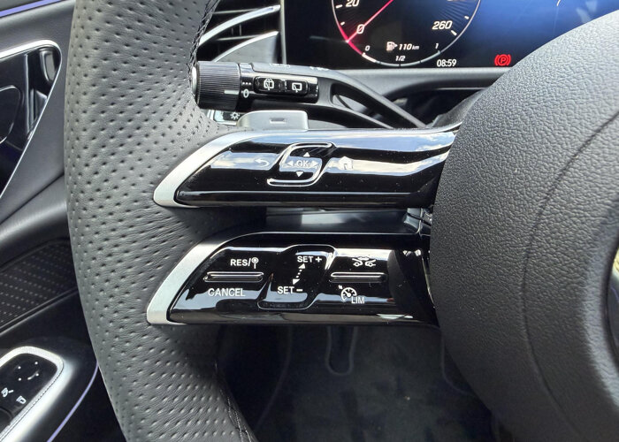 Mercedes-Benz E-Klasse Estate 300 e Business Solution AMG