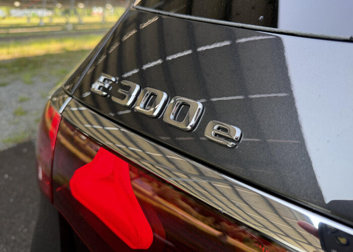 Mercedes-Benz E-Klasse Estate 300 e Business Solution AMG