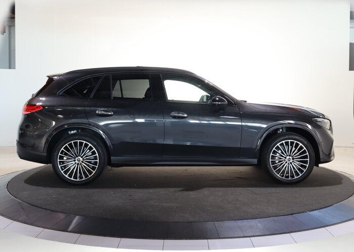 Mercedes-Benz GLC 300e 4MATIC Sport Edition