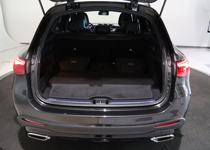 Mercedes-Benz GLC 300e 4MATIC Sport Edition