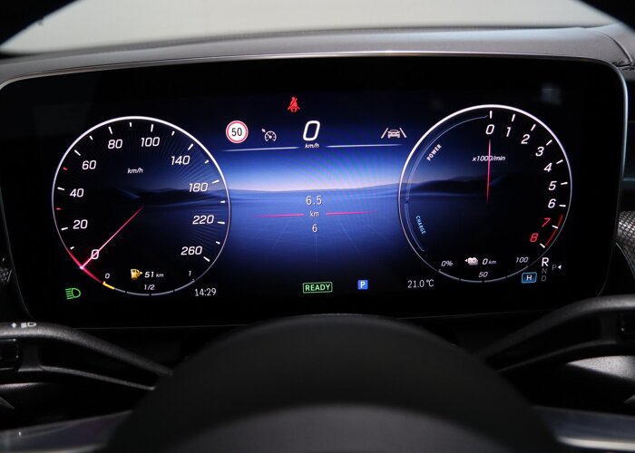 Mercedes-Benz GLC 300e 4MATIC Sport Edition