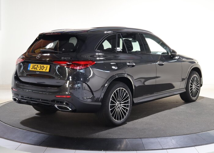 Mercedes-Benz GLC 300e 4MATIC Sport Edition