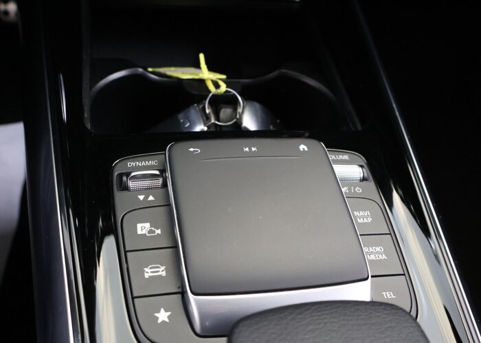 Mercedes-Benz B-Klasse 200 Business Solution AMG