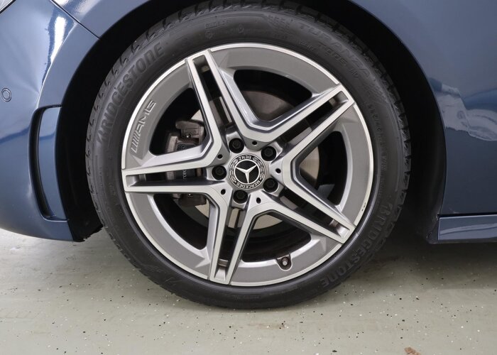 Mercedes-Benz B-Klasse 200 Business Solution AMG
