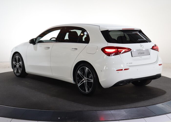 Mercedes-Benz A-Klasse 180 Star Edition Luxury Line