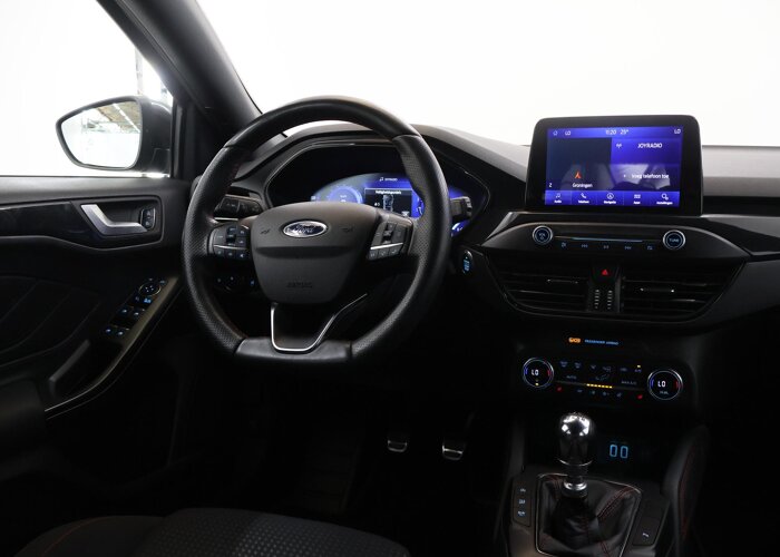 Ford FOCUS Wagon 1.0 EcoBoost Hybrid ST Line X Business