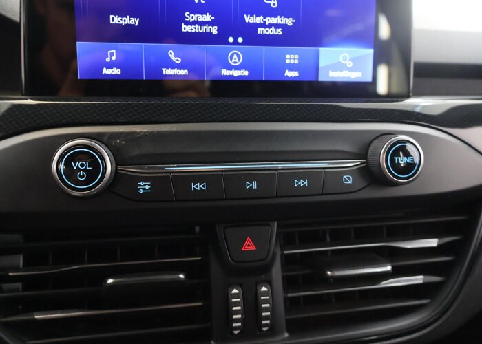 Ford FOCUS Wagon 1.0 EcoBoost Hybrid ST Line X Business