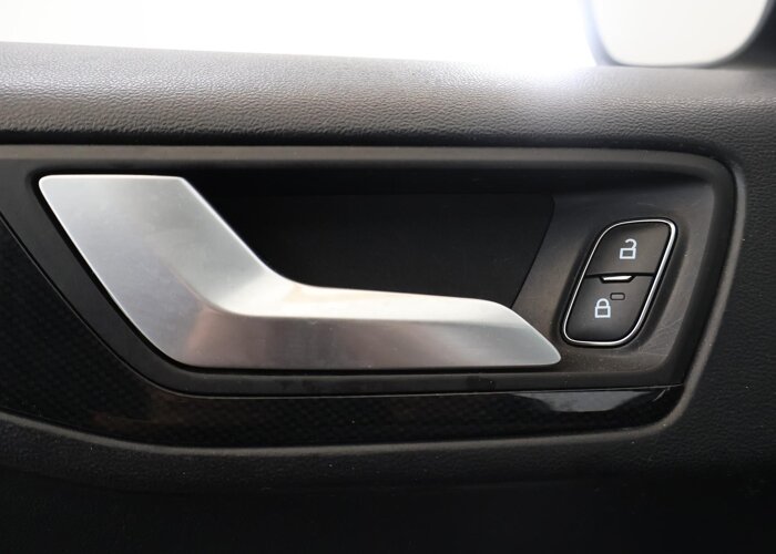 Ford FOCUS Wagon 1.0 EcoBoost Hybrid ST Line X Business