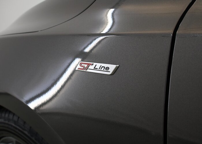 Ford FOCUS Wagon 1.0 EcoBoost Hybrid ST Line X Business