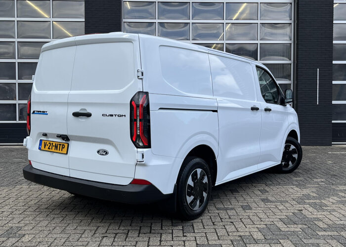 Ford E-Transit Custom 320 | L1 H1 | TREND | 65 kWh | 328 KM RANGE |