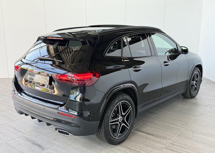 Mercedes-Benz GLA 180 AMG Line