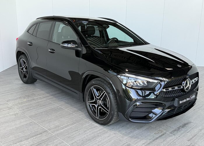 Mercedes-Benz GLA 180 AMG Line