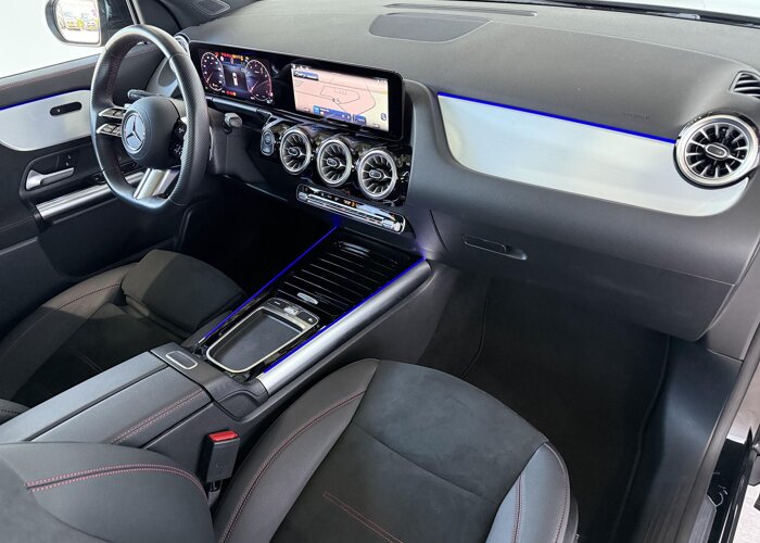 Mercedes-Benz GLA 180 AMG Line