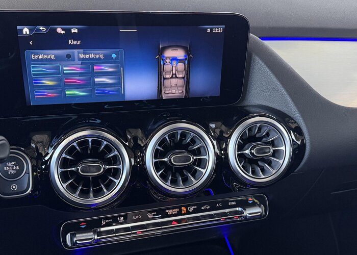 Mercedes-Benz GLA 180 AMG Line