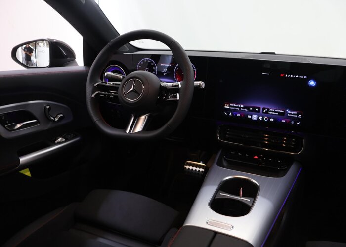 Mercedes-Benz CLA-Klasse 180 Business Solution AMG