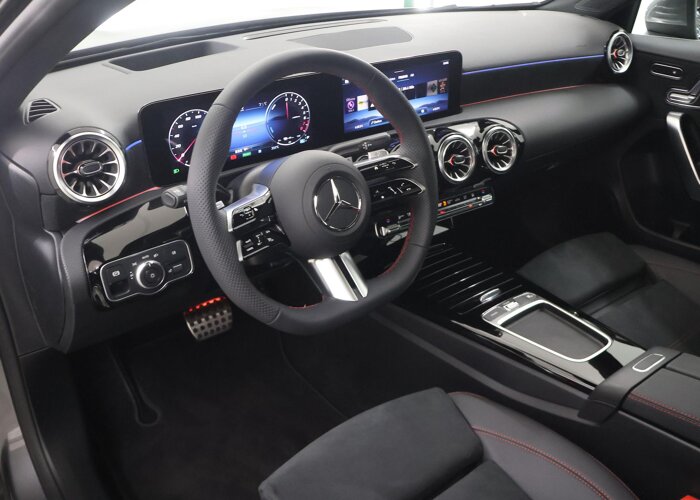 Mercedes-Benz A-Klasse 250e Business Solution AMG