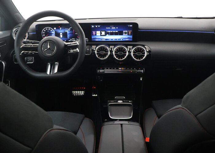Mercedes-Benz A-Klasse 250e Business Solution AMG