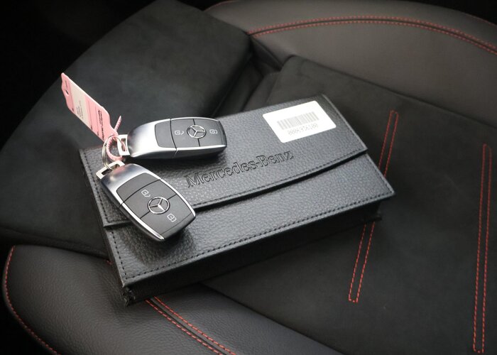 Mercedes-Benz A-Klasse 250e Business Solution AMG
