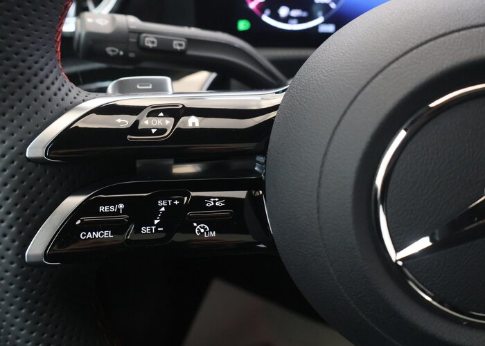 Mercedes-Benz A-Klasse 250e Business Solution AMG