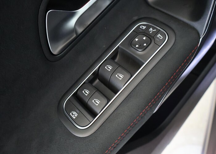 Mercedes-Benz A-Klasse 250e Business Solution AMG