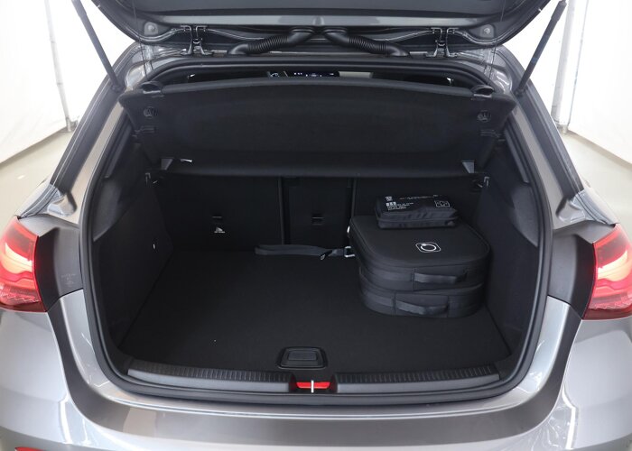 Mercedes-Benz A-Klasse 250e Business Solution AMG