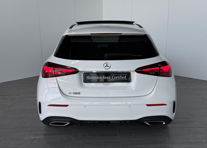 Mercedes-Benz A-Klasse 180 Star Edition AMG Line