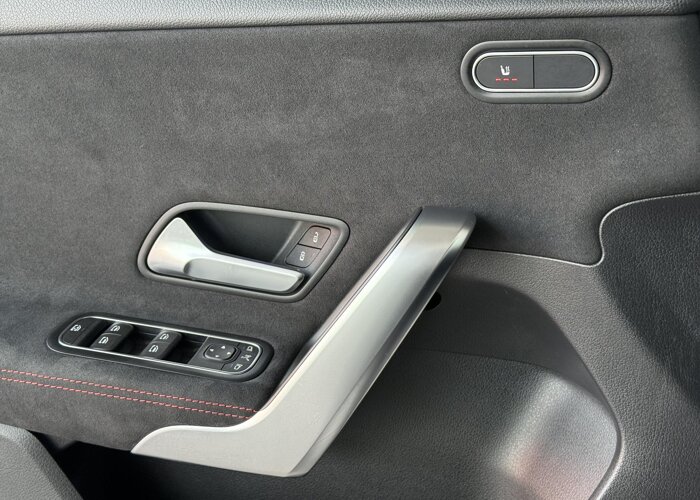 Mercedes-Benz A-Klasse 180 Star Edition AMG Line