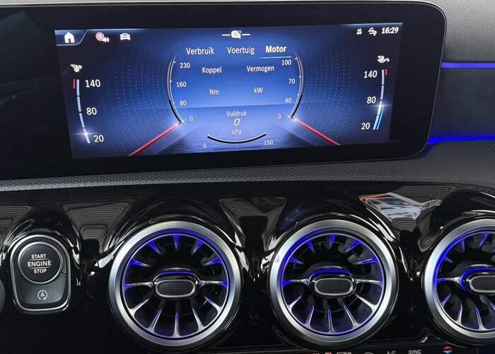 Mercedes-Benz A-Klasse 180 Star Edition AMG Line