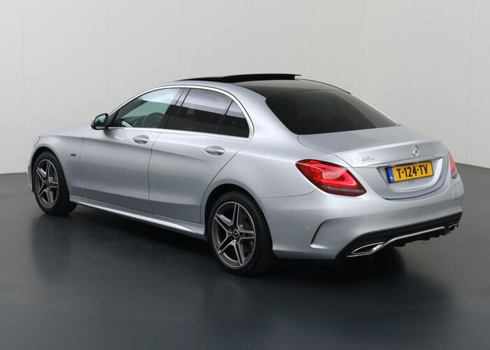Mercedes-Benz C-Klasse 300 e Premium Plus Pack