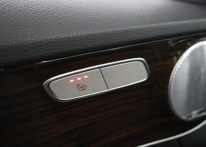 Mercedes-Benz C-Klasse 300 e Premium Plus Pack