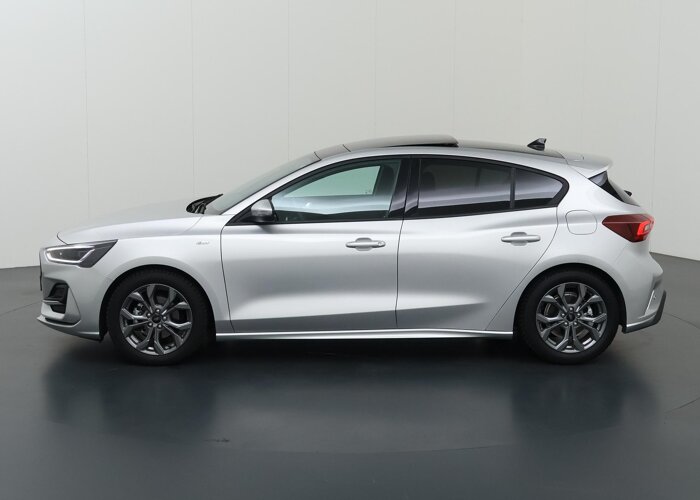 Ford Focus 1.0 EcoBoost Hybrid ST Line X