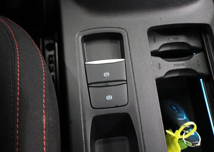 Ford Focus 1.0 EcoBoost Hybrid ST Line X