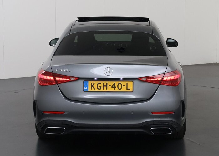 Mercedes-Benz C-Klasse 300 e AMG Line