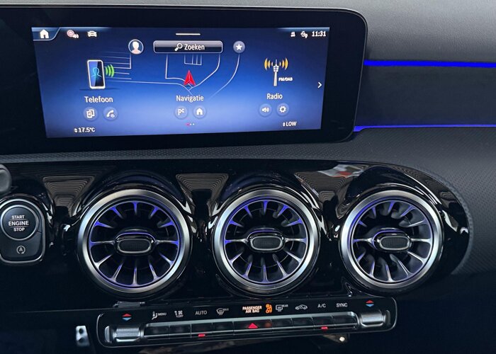 Mercedes-Benz A-Klasse 180 Business Solution AMG