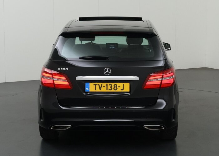Mercedes-Benz B-Klasse 180 Business Solution AMG
