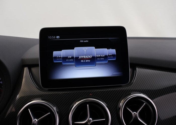 Mercedes-Benz B-Klasse 180 Business Solution AMG