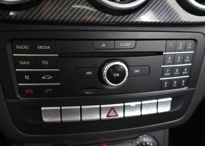 Mercedes-Benz B-Klasse 180 Business Solution AMG