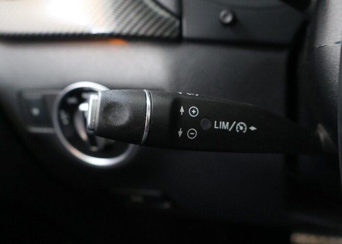 Mercedes-Benz B-Klasse 180 Business Solution AMG