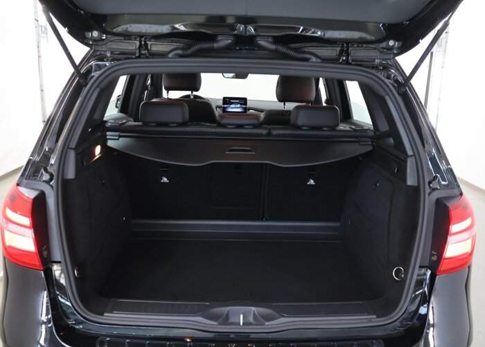 Mercedes-Benz B-Klasse 180 Business Solution AMG