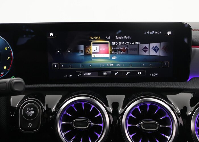 Mercedes-Benz CLA-Klasse 180 Business Solution AMG