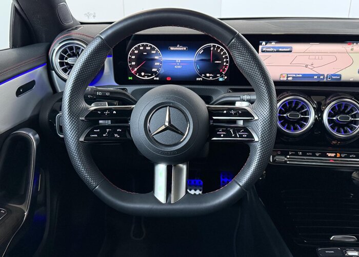 Mercedes-Benz CLA-Klasse Shooting Brake 250 e Star Edition AMG Line