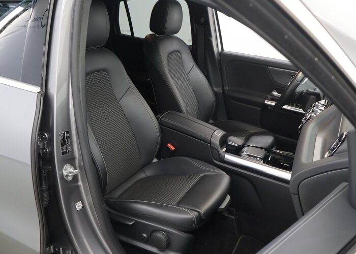 Mercedes-Benz GLA 200 Business Solution Luxury