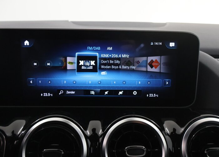 Mercedes-Benz GLA 200 Business Solution Luxury