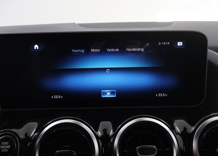 Mercedes-Benz GLA 200 Business Solution Luxury