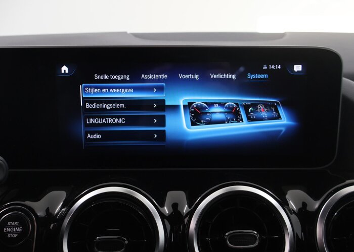 Mercedes-Benz GLA 200 Business Solution Luxury