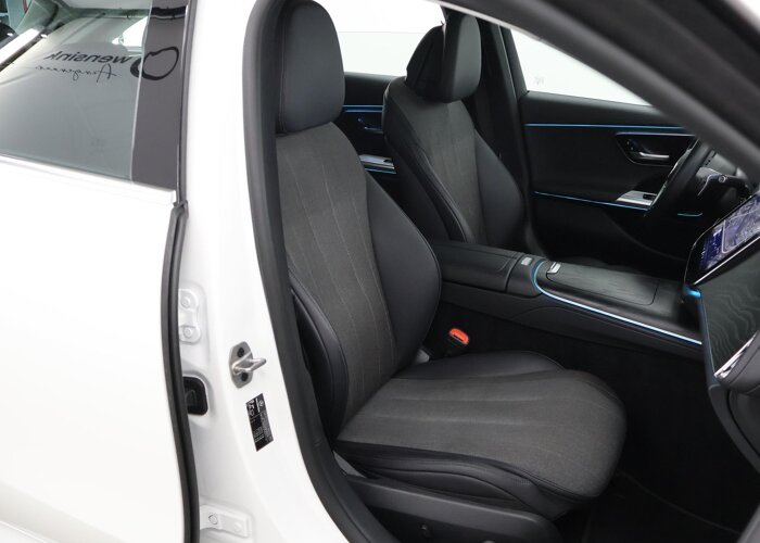 Mercedes-Benz E-Klasse Estate 300 e Luxury Line