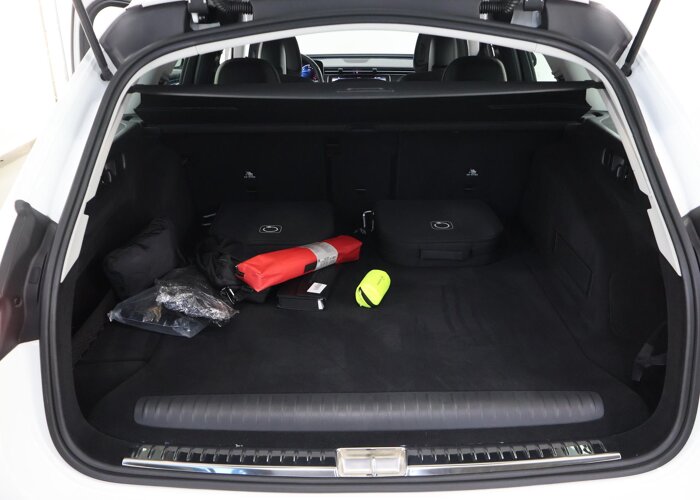 Mercedes-Benz E-Klasse Estate 300 e Luxury Line