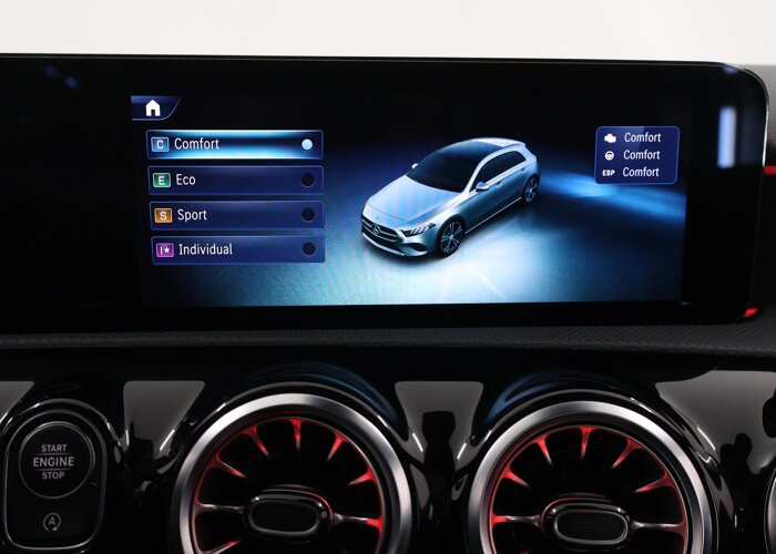 Mercedes-Benz A-Klasse 180 Star Edition AMG Line LIMITED