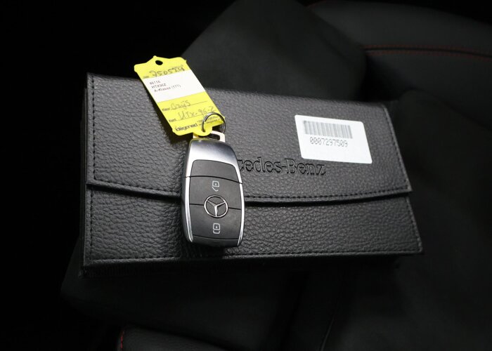 Mercedes-Benz A-Klasse 180 Star Edition AMG Line LIMITED